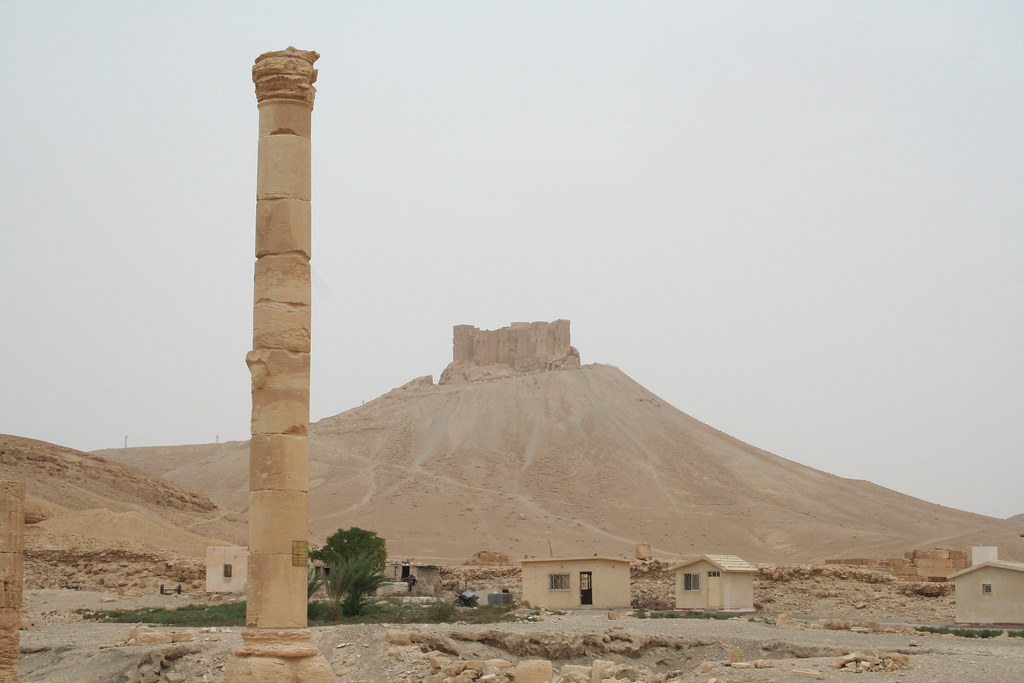 Palmyra - Qalaat Ibn Maan castle on hill