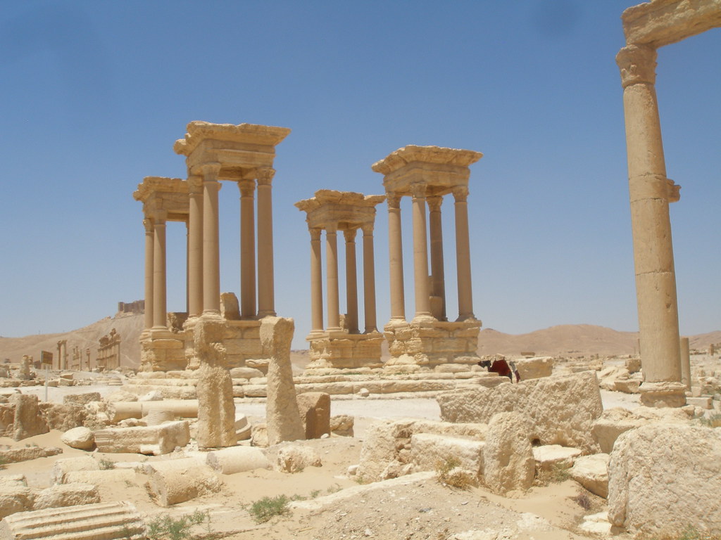 Tetrapylon