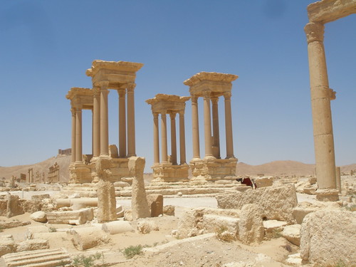 Tetrapylon