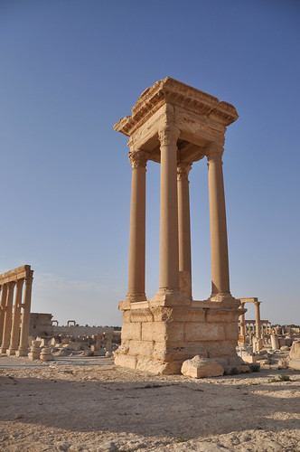 Tetrapylon