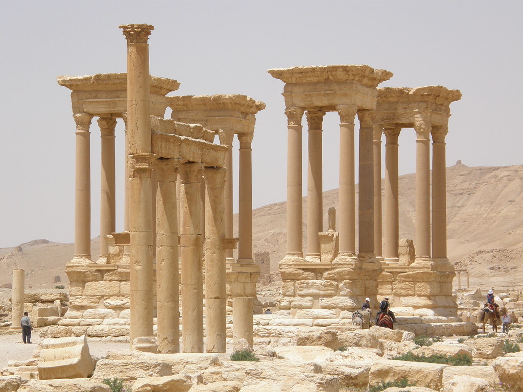 Tetrapylon