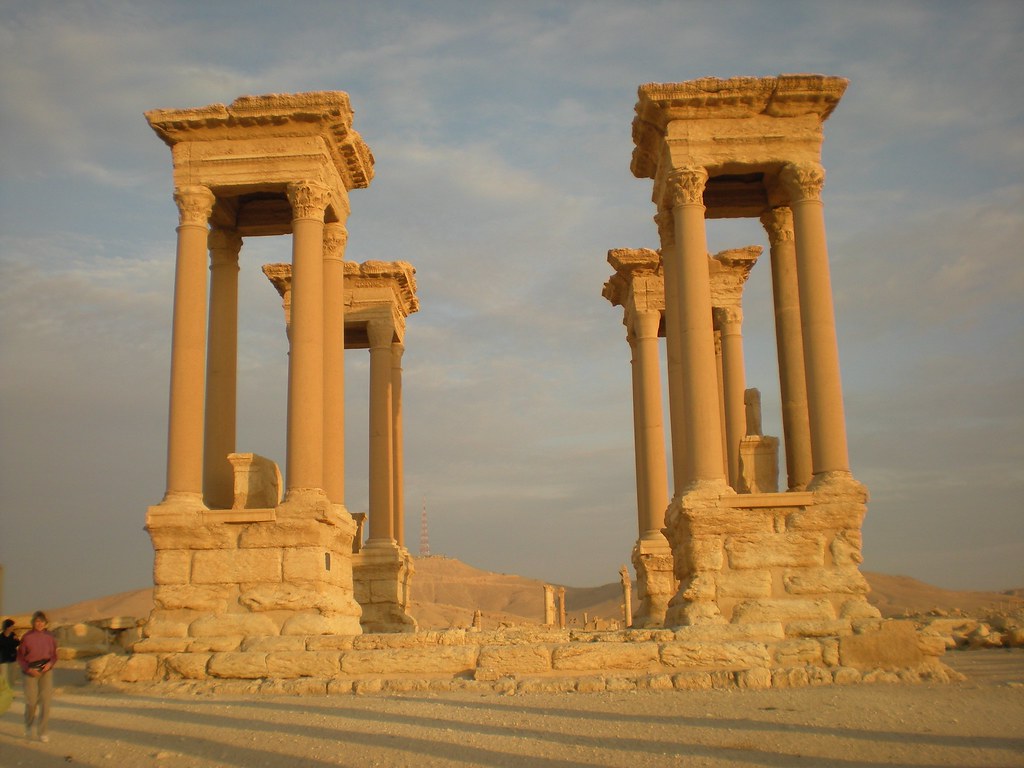 Tetrapylon