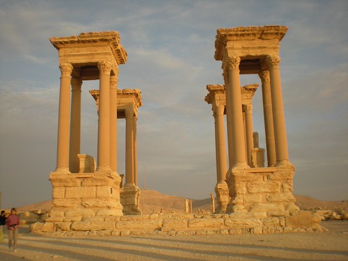 Tetrapylon