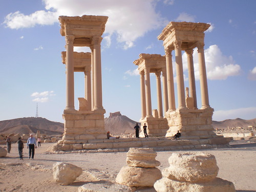 Tetrapylon
