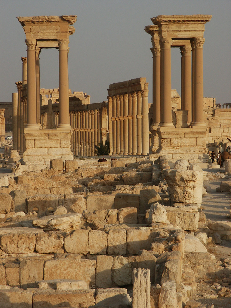 Tetrapylon