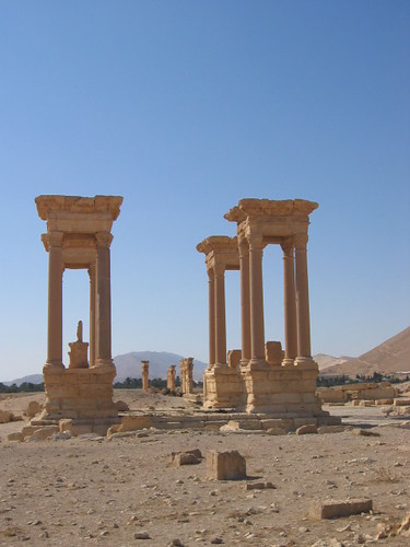 Tetrapylon