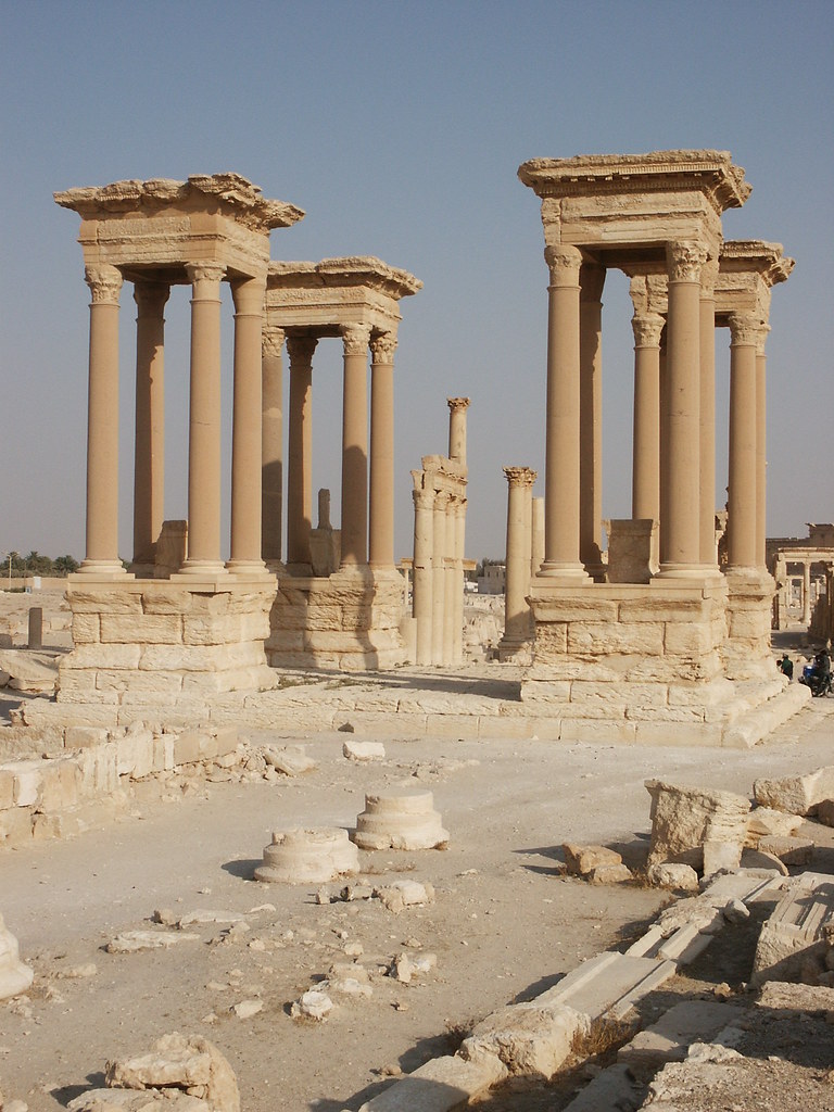 Tetrapylon