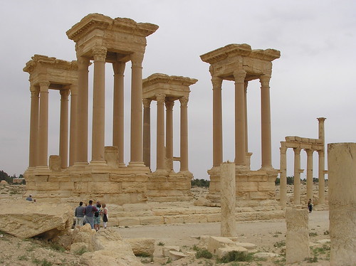Tetrapylon