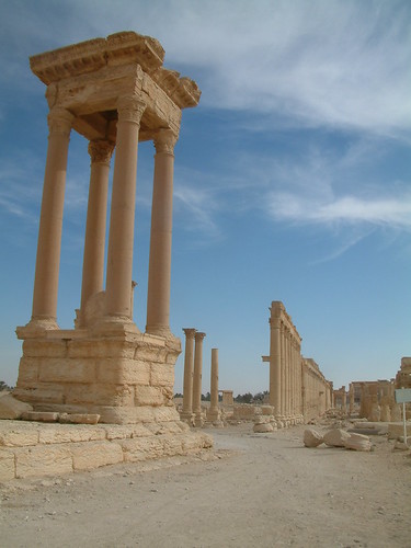Tetrapylon