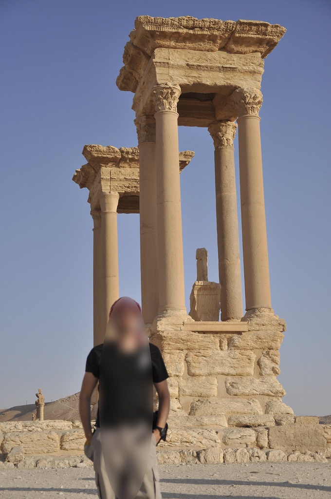 Tetrapylon
