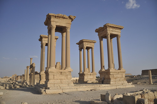 Tetrapylon
