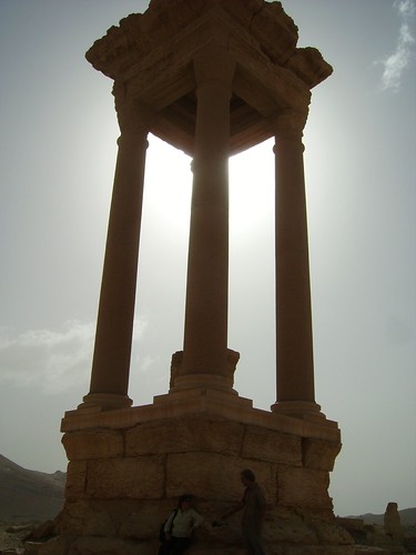 Tetrapylon