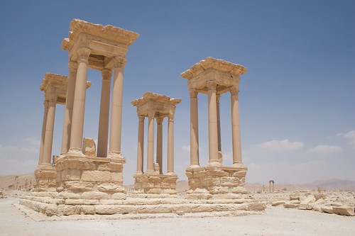 Tetrapylon