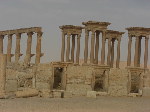 Tetrapylon