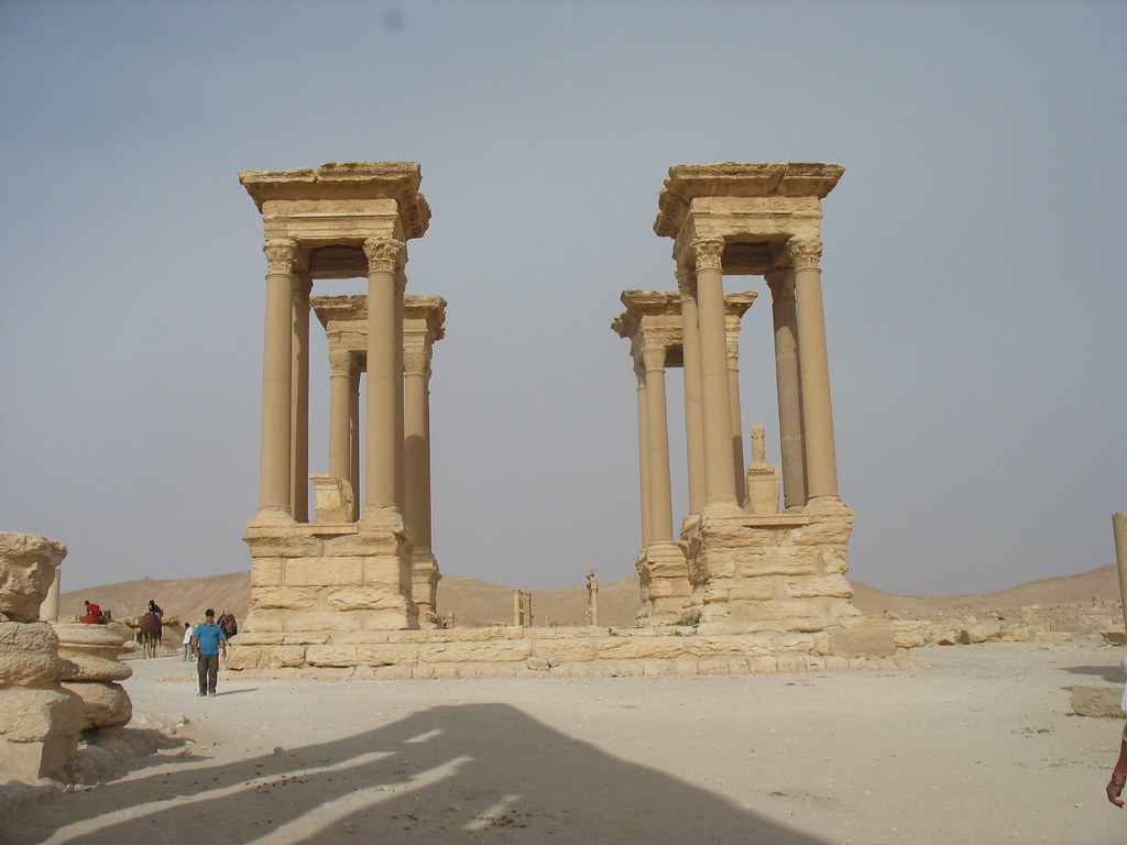 Tetrapylon
