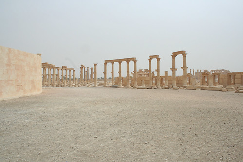 Palmyra - curved colonnaded theatre piazza