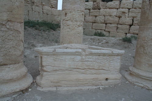 Palmyra - triangular fountain in N corner of agora
