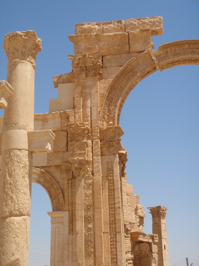Monumental Arch