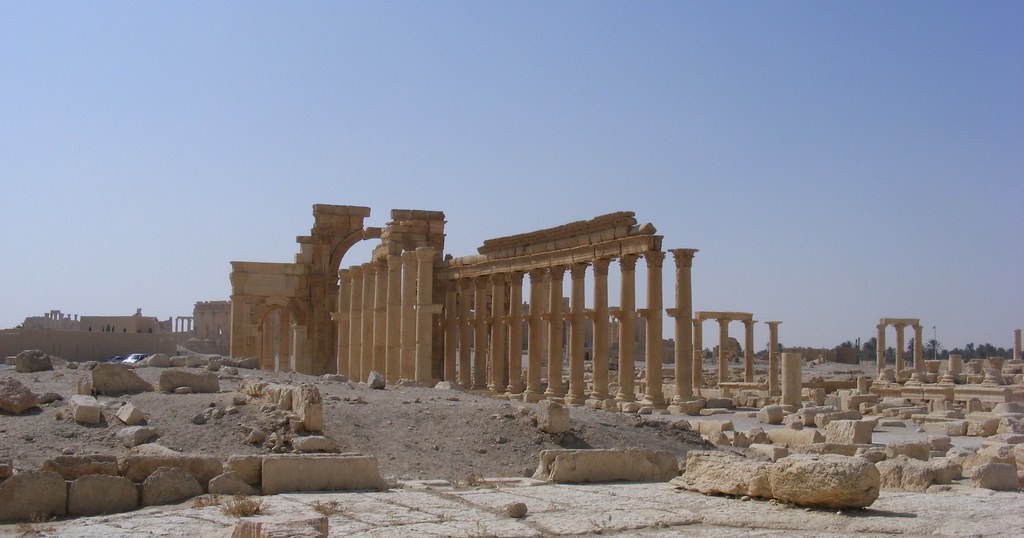 Monumental Arch