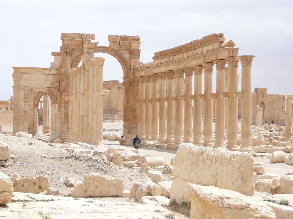Monumental Arch