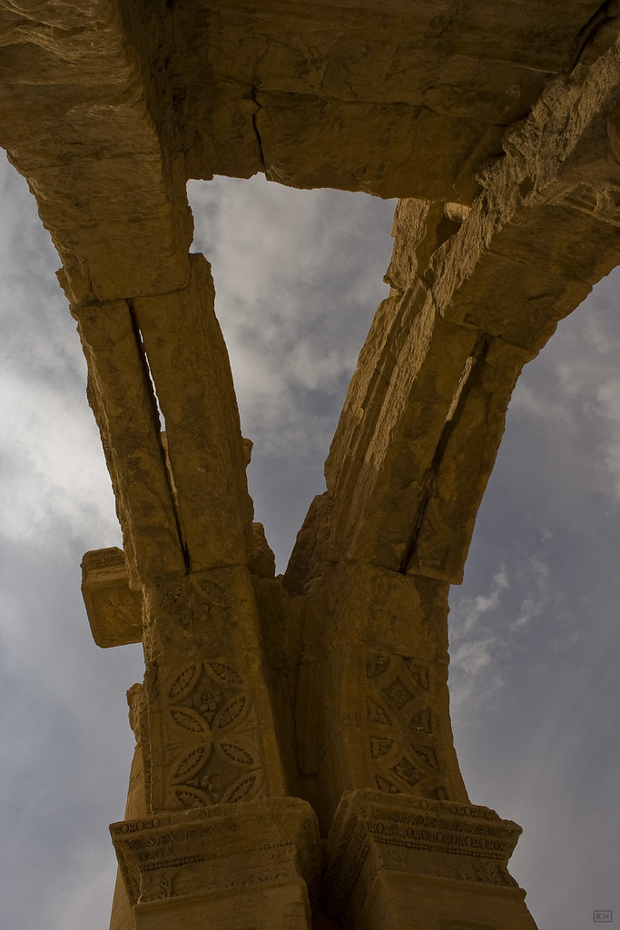 Monumental Arch